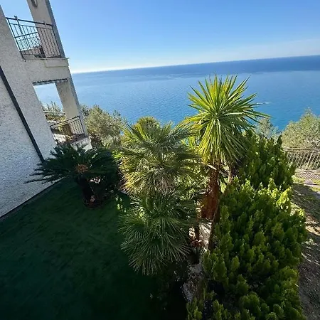 Apartment Eden Rock Grimaldi (Liguria)