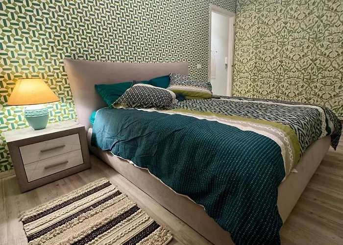 Eden Rock * غريمالدي