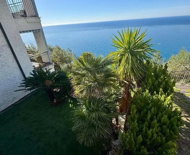 Lejlighed Eden Rock Grimaldi (Liguria)